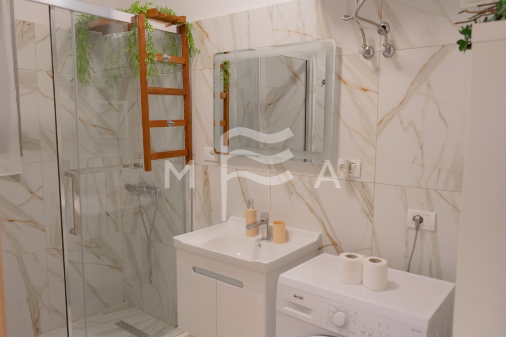 845 Apartman